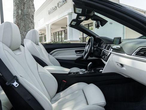 Used 2018 BMW 440i Convertible RWD image 22