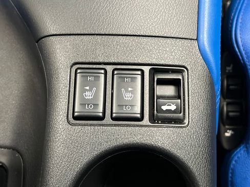 Used 2024 Nissan Z Performance w/ Floor Mat Package RWD image 32