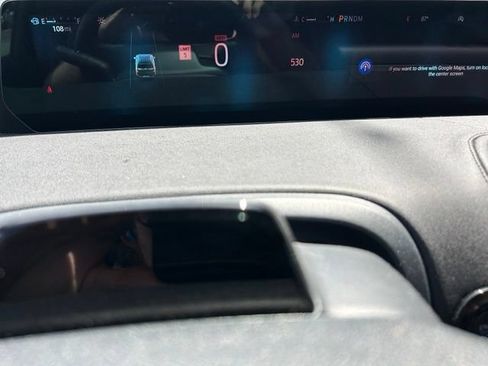 Used 2025 Ford Expedition Tremor AWD/4WD image 2
