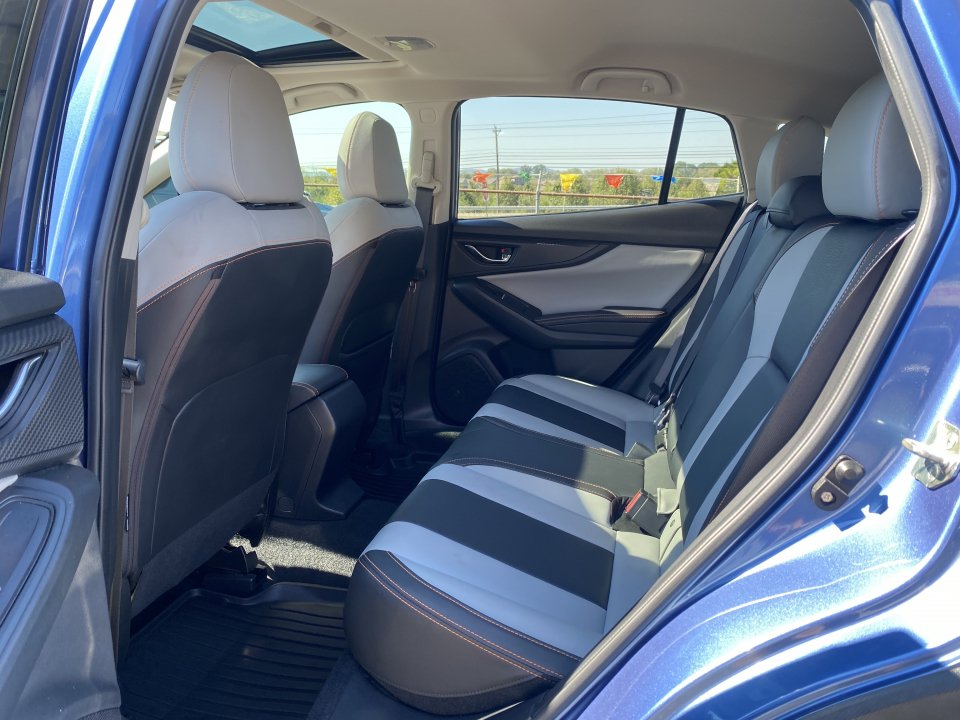 Used 2019 Subaru Crosstrek 2.0i Limited w/ Moonroof Package w/Navigation AWD/4WD image 16