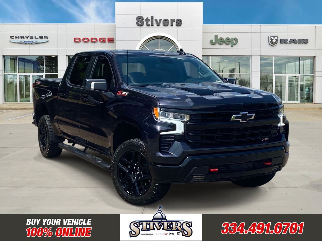 Used 2024 Chevrolet Silverado 1500 LT Trail Boss w/ Convenience Package II AWD/4WD image 1