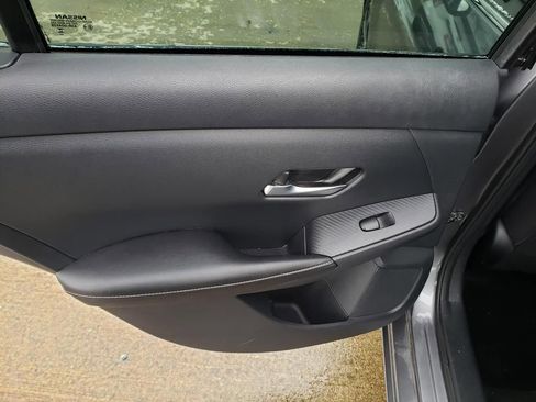 Used 2023 Nissan Sentra SV w/ All-Weather Package FWD image 17