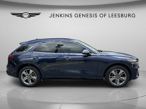 Used 2022 Genesis GV70 3.5T Sport w/ Sport Advanced Package AWD/4WD image 2