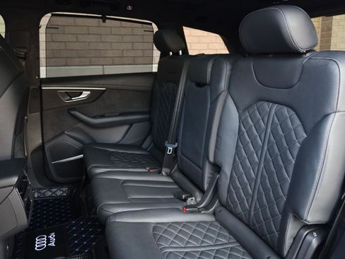 Used 2021 Audi SQ7 Prestige w/ Prestige Package AWD/4WD image 24
