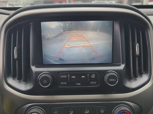 Used 2016 Chevrolet Colorado Z71 image 18