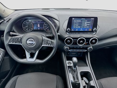 Used 2024 Nissan Sentra SV image 14