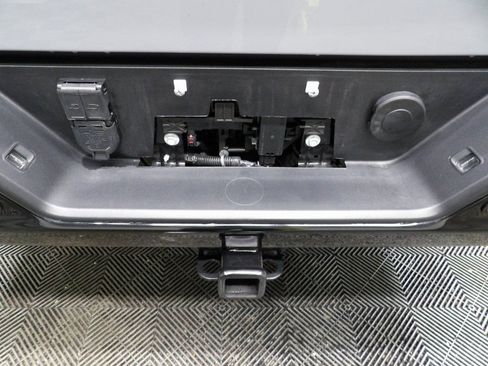 Used 2024 Chevrolet Silverado 1500 ZR2 AWD/4WD image 41