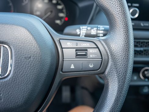 Certified 2023 Honda HR-V LX image 26