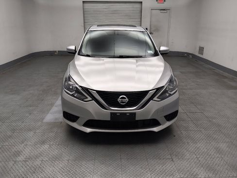 Used 2019 Nissan Sentra SV w/ Special Edition Package FWD image 14