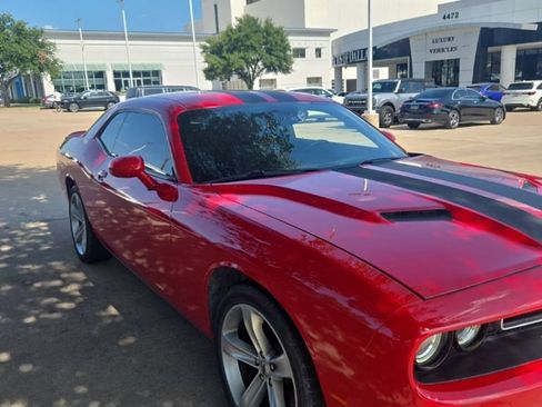 Used 2018 Dodge Challenger SXT w/ Super Sport Group (SS/T) RWD image 18