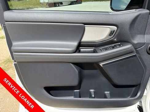 New 2026 Ford Expedition Active AWD/4WD image 15