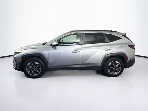Used 2025 Hyundai Tucson SEL FWD image 4