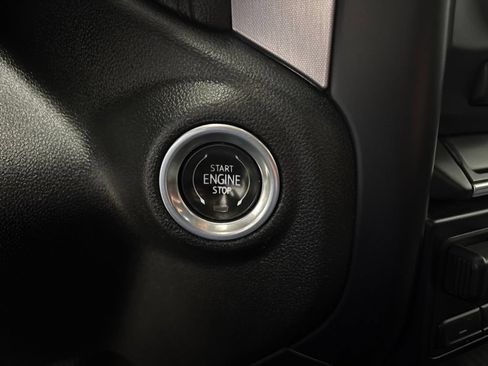 Used 2019 GMC Sierra 1500 SLE w/ Preferred Package AWD/4WD image 24