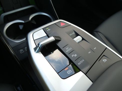 New 2026 BMW X1 xDrive28i w/ Convenience Package image 25