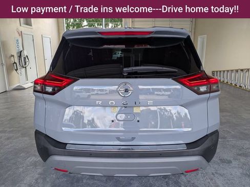 Used 2021 Nissan Rogue SL w/ Premium Package FWD image 5