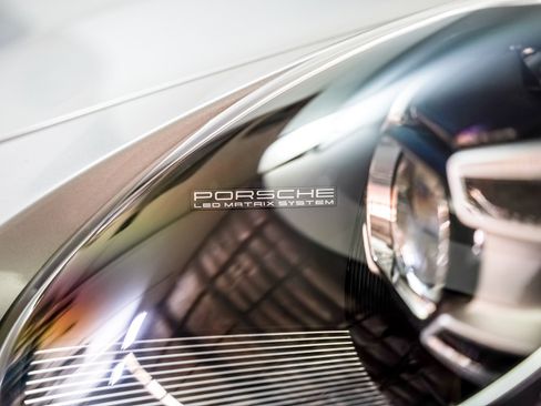 Used 2021 Porsche 911 Turbo S image 28