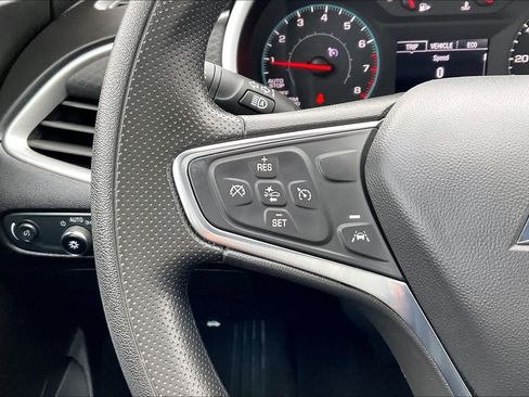 Used 2024 Chevrolet Malibu LT image 25