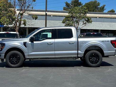 New 2026 Ford F150 XLT w/ XLT Black Appearance Package AWD/4WD image 14