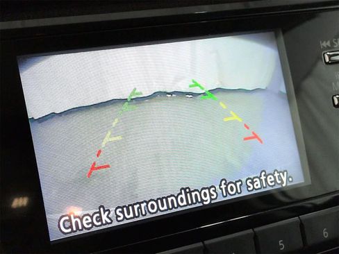 Used 2017 Nissan Rogue SV w/ Sun & Sound Touring Package image 30