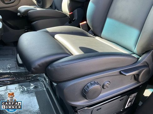 Used 2024 Mercedes-Benz Sprinter 2500 image 18