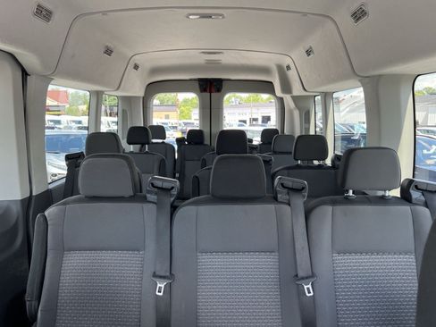 Used 2024 Ford Transit 350 XLT RWD image 22