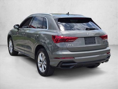 Used 2022 Audi Q3 2.0T Premium Plus w/ Premium Plus Package AWD/4WD image 7
