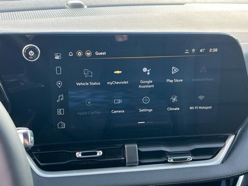 New 2026 Chevrolet Equinox LT w/ Convenience Package II image 8