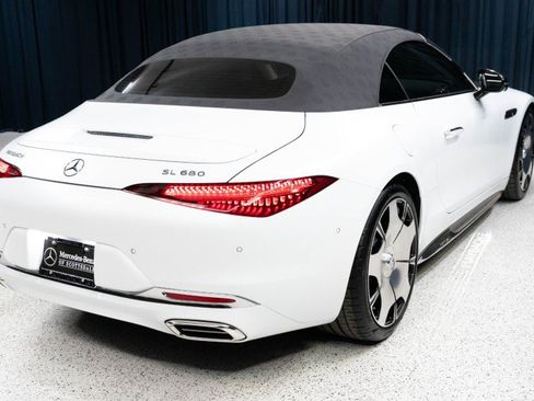 New 2026 Mercedes-Benz Maybach SL 680 image 5