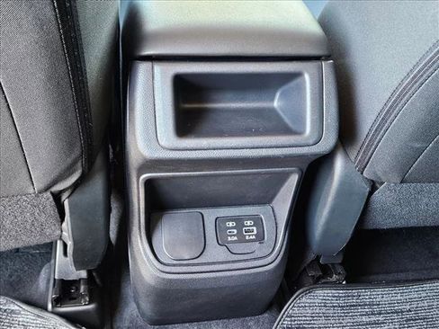 Used 2023 Subaru Ascent 8-Passenger image 17