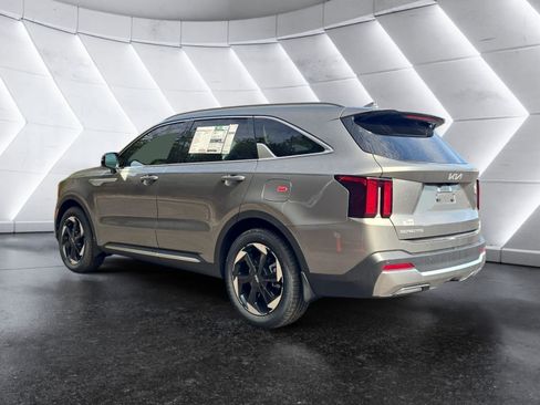 New 2026 Kia Sorento EX AWD/4WD image 3