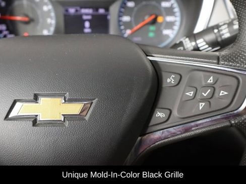 Used 2023 Chevrolet Equinox LS w/ Sport Edition FWD image 9