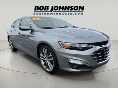 Used 2025 Chevrolet Malibu LT