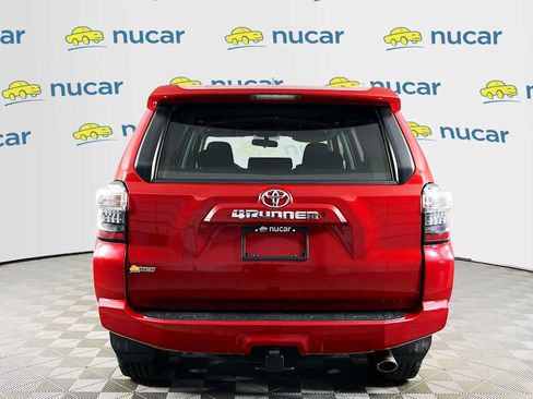 Used 2018 Toyota 4Runner SR5 image 6