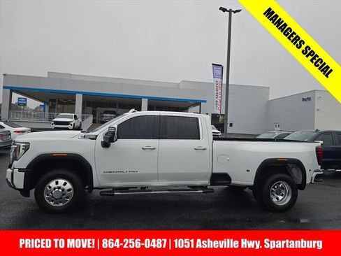 Certified 2024 GMC Sierra 3500 Denali w/ Denali Reserve Package image 8