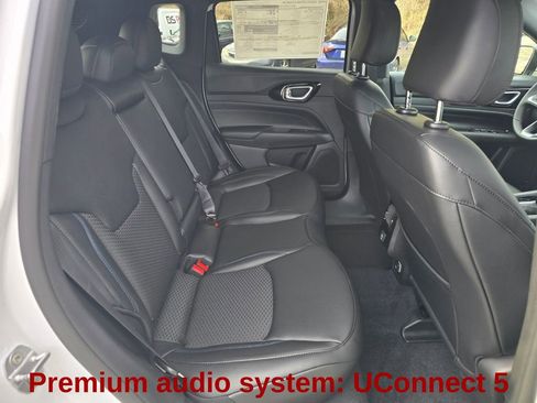 New 2026 Jeep Compass Latitude AWD/4WD image 23