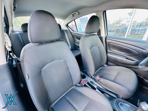 Used 2019 Nissan Versa S Plus FWD image 17
