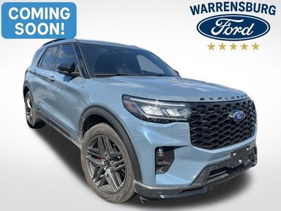 Used 2025 Ford Explorer ST-Line w/ Premium Package