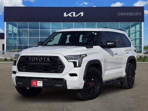 Used 2024 Toyota Sequoia 4WD image 1