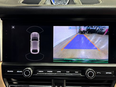 Used 2019 Porsche Macan S image 41