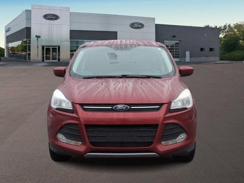 Used 2015 Ford Escape SE image 3