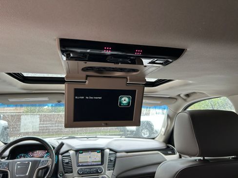 Used 2018 GMC Yukon XL Denali w/ Open Road Package AWD/4WD image 26