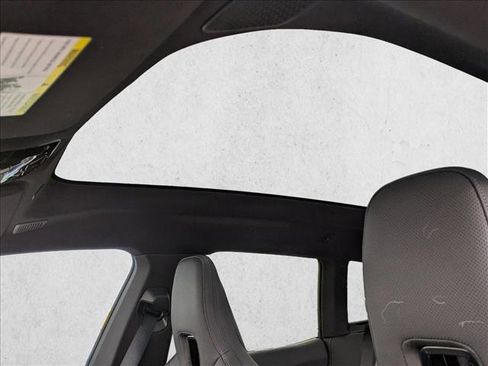 Used 2025 BMW iX M60 image 13