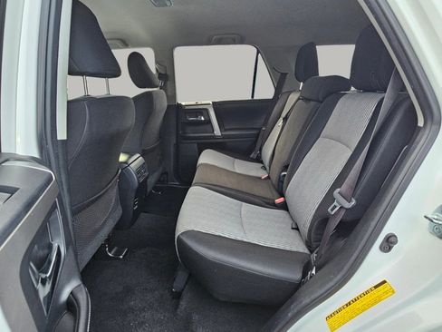 Used 2017 Toyota 4Runner SR5 image 23