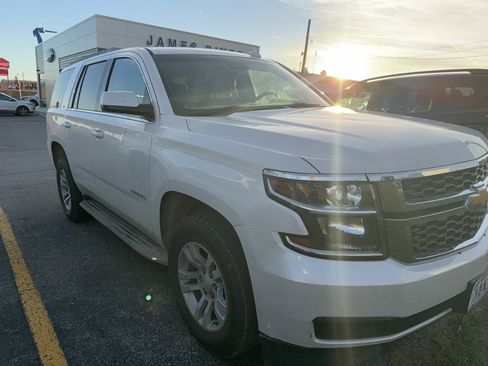 Used 2018 Chevrolet Tahoe LT image 12