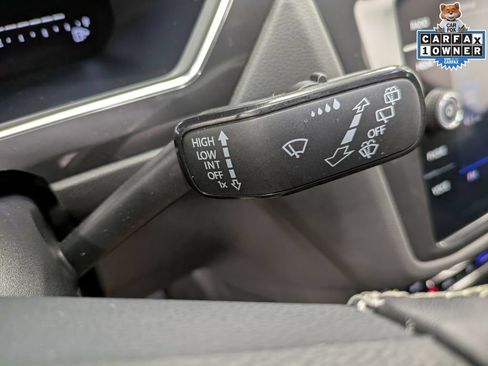 Used 2022 Volkswagen Tiguan SE AWD/4WD image 18