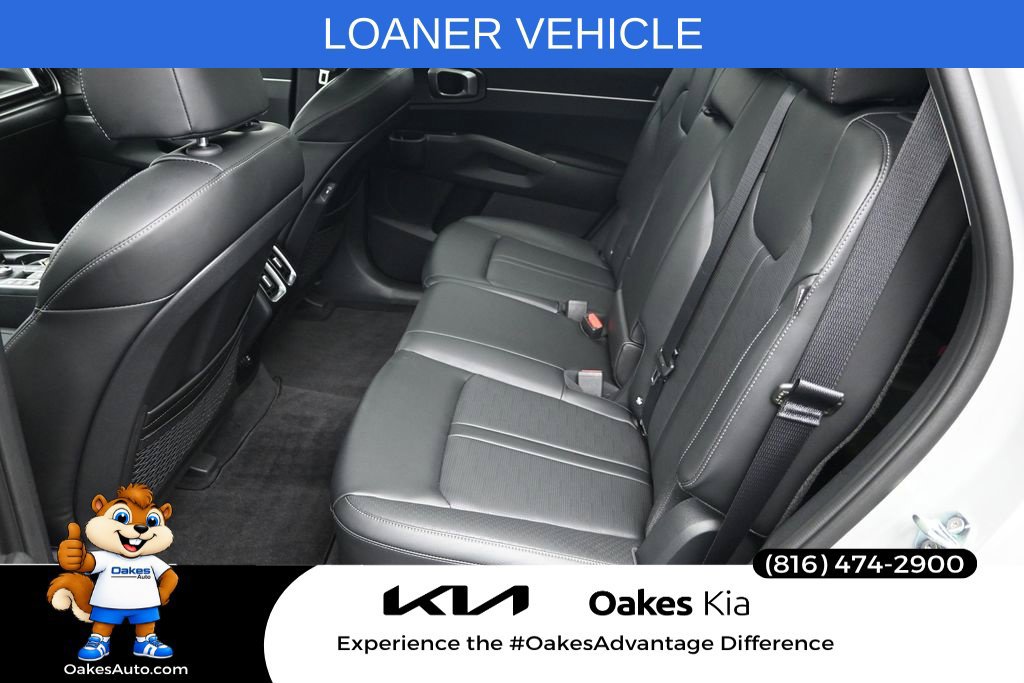 Certified 2026 Kia Sorento S w/ S Panoramic Sunroof Package FWD image 30