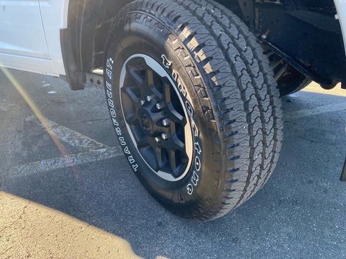 Used 2025 RAM 2500 Laramie image 27