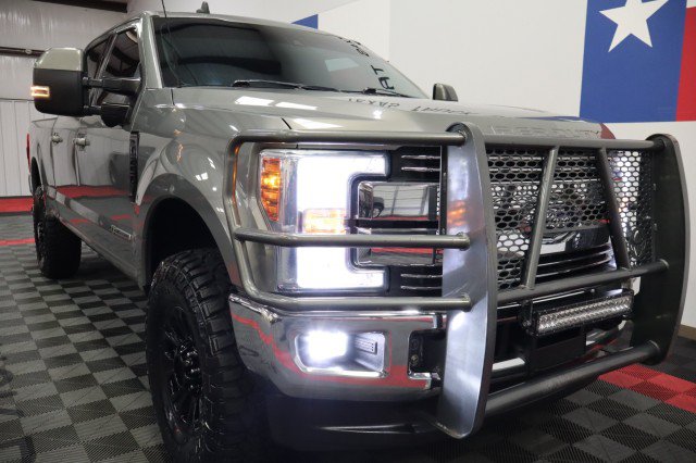 Used 2019 Ford F250 Lariat w/ Lariat Ultimate Package AWD/4WD image 27