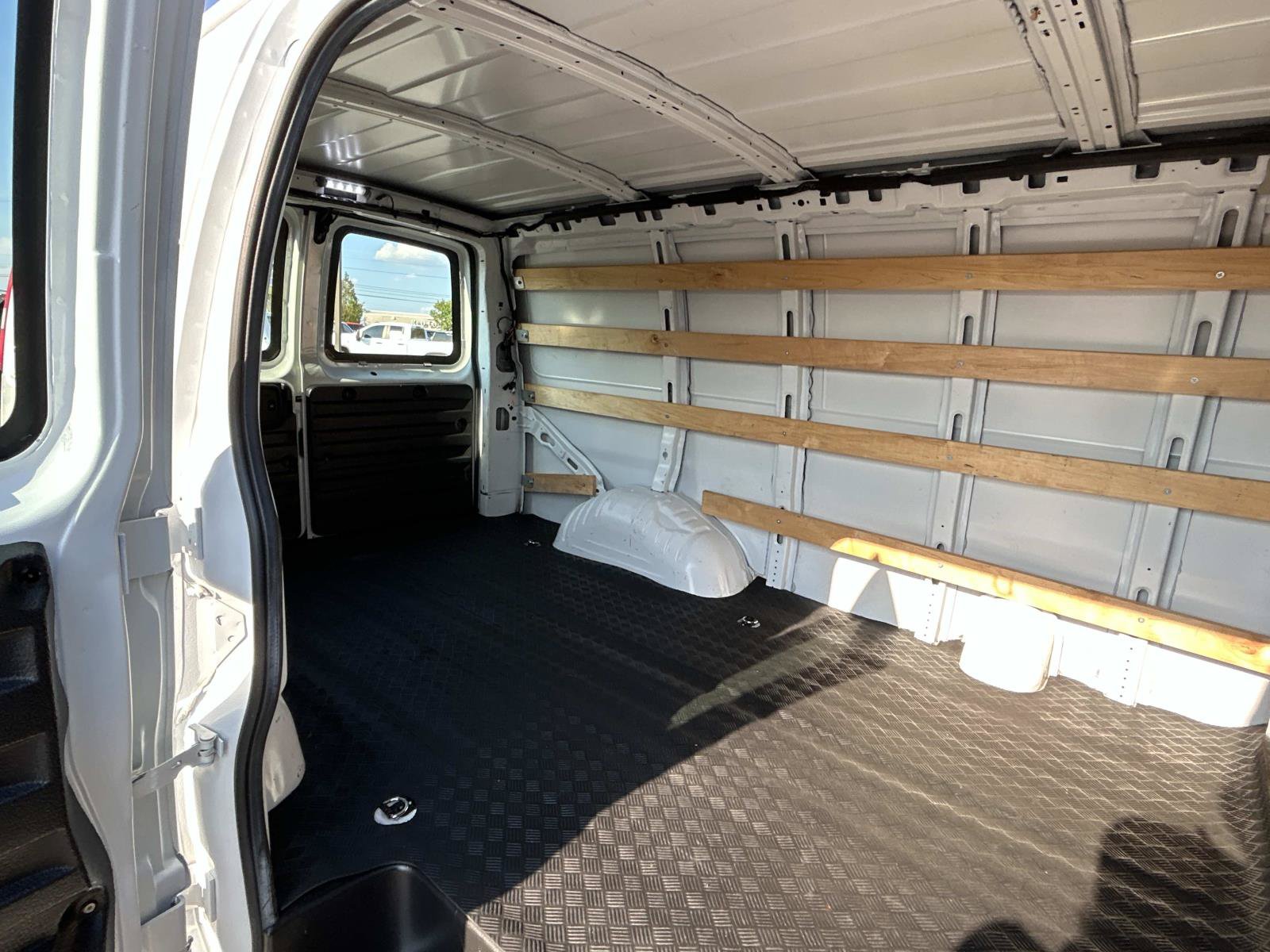 Used 2021 Chevrolet Express 2500 w/ Driver Convenience Package RWD image 20