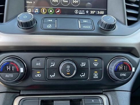 Used 2023 GMC Acadia Denali w/ Black Diamond Edition image 13